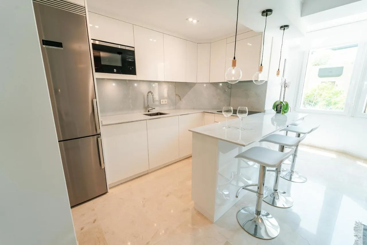 Polo Apartments 2A Marbella Spain